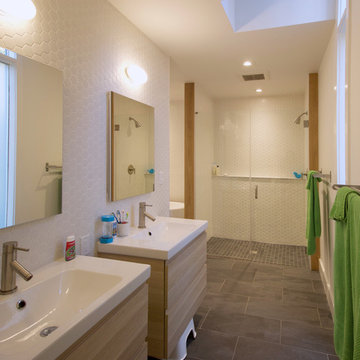Kids Bathroom