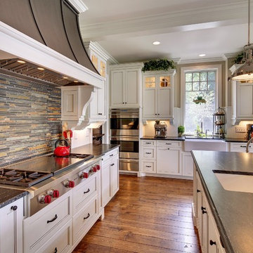 Custom Orono Lake Cottage