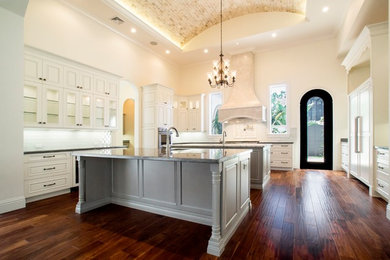 Inspiration for a transitional kitchen remodel in Miami