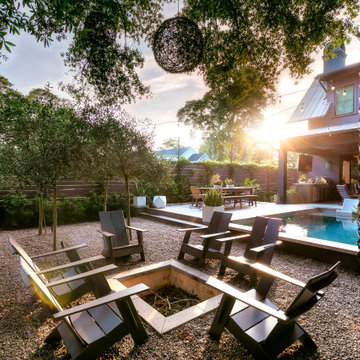 Olde Village Oasis