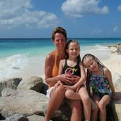 Holly Reichart-Wheatons foto