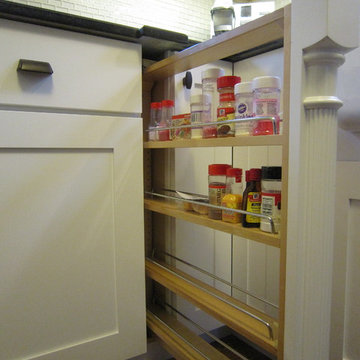 La Grange Park Beagle Kitchen