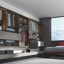 Comp. 526 Walk-in closet Arrangement, Presotto Italy - Closet Organizers