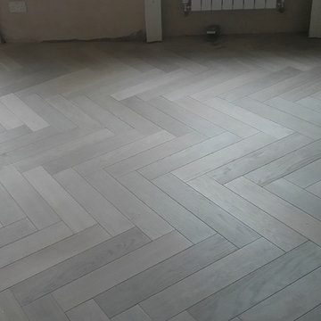 Installing Wood Flooring in a Herringbone Wood Design