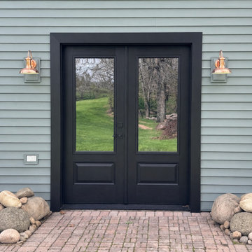 Market Square Siding w/ Polaris Windows