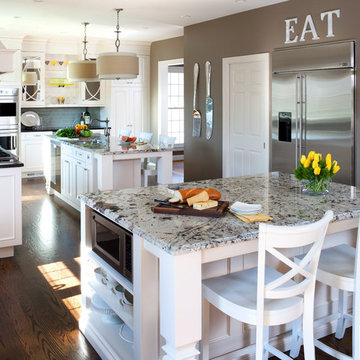 Warm & Inviting Traditional Kitchen