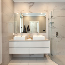 guests bathroom