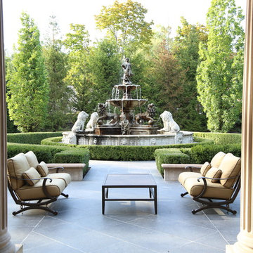 Elegant Lakeshore Living
