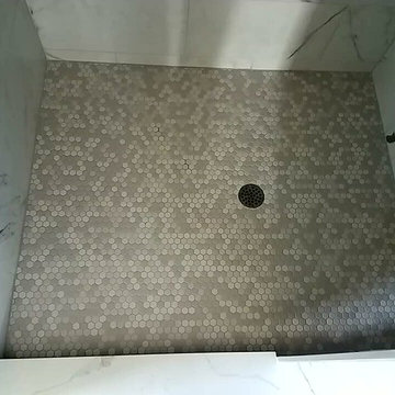 Woodridge Bathroom Tile
