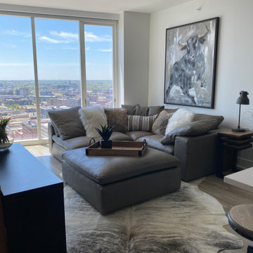 DOWNTOWN HIGHRISE BACHELOR PAD