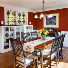 Dining room.