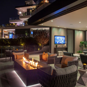 Summitridge Drive
