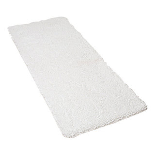 Fabbrica Home Memory Foam Bath Mat in White, 17 x 24 in