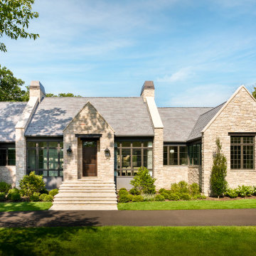 A Reserved and Modern Interpretation of English Cottage