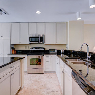 Jonathan's Landing Town Home For Sale - 17105 Bay Street, Jupiter, FL