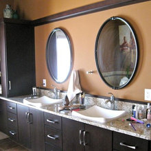 Hall Bath 725