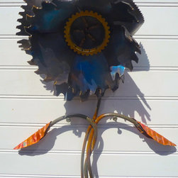 Saw Blade Flowers - Home Decor