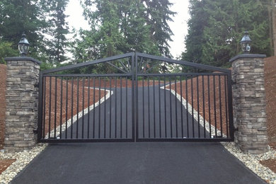 Entryway - industrial entryway idea in Seattle