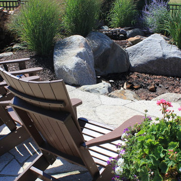 Flagstone Patio & Backyard Fire