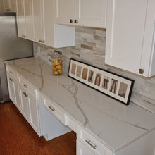 Guest bath vanity and backsplash