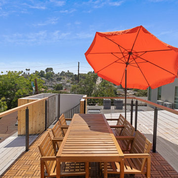 Modern ADU w/ Art Gallery & Rooftop Deck- NextGen Home Builders in Highland Park