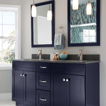 Merillat Masterpiece® Martel in Maple Midnight