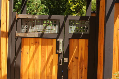 Pergola hardware