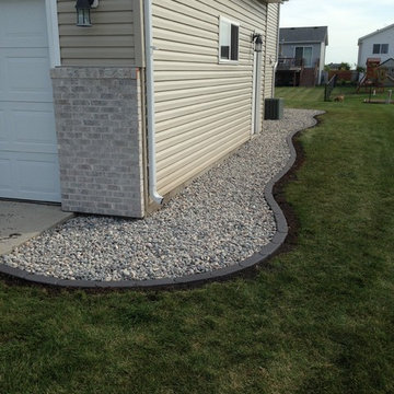 1585 Moorhead