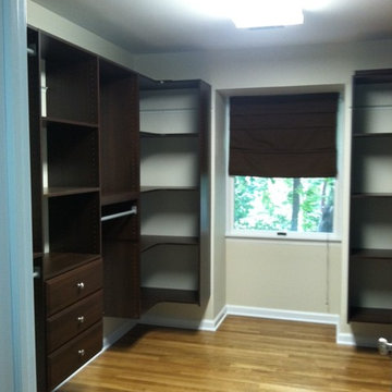 Custom Walk-in Closet