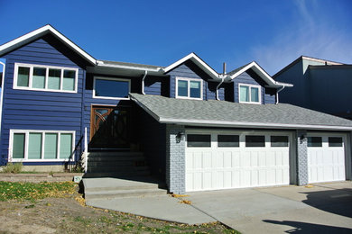 Inspiration for a timeless exterior home remodel in Calgary