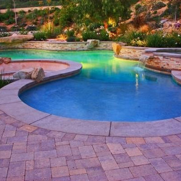 Pools & Outdoor Spaces