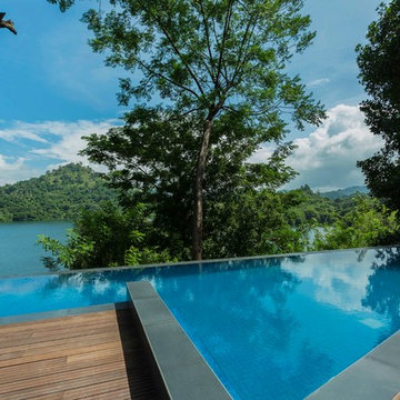 Infinity edge Pool-The Hermitage Kandy- Edwards Collection