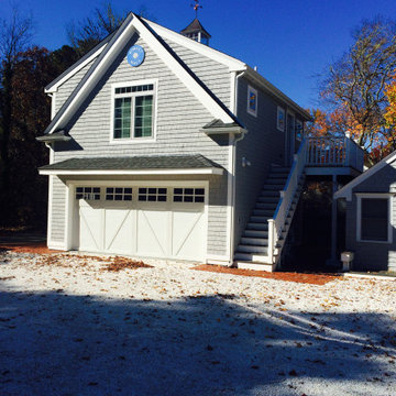 Centerville Garage and Apartment