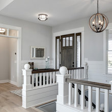 STAIRCASE/ENTRY