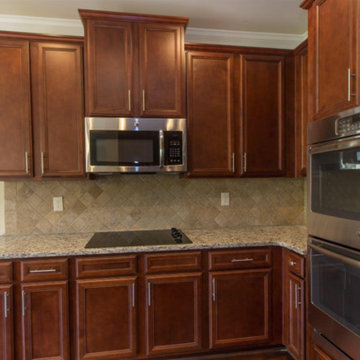Annistown Meadows: Moon Beam Court Home