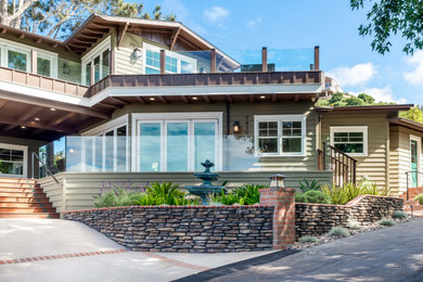 Design ideas for an arts and crafts exterior in San Diego.
