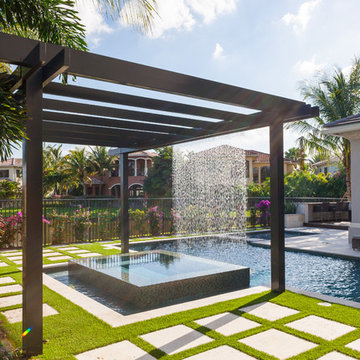 Trellis / Pergolas
