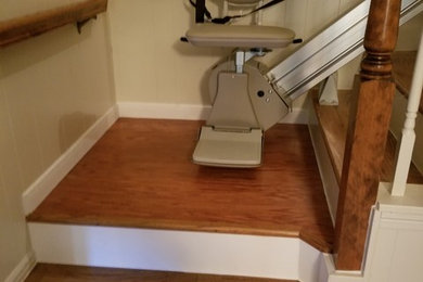 Straight Stairlift with modification of the stairs
