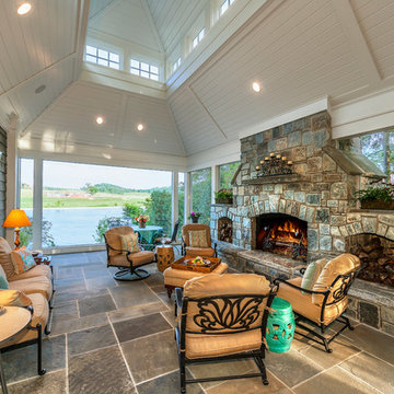 Lakeside Living