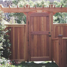 Side gate