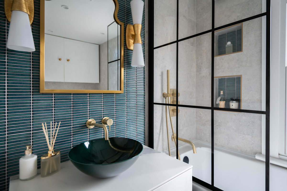 Modern Bathroom