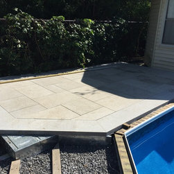 Paverdeck around a Pool - Landscaping Stones And Pavers