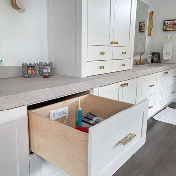 Powered Styling Drawer