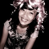 Lim Yan's photo