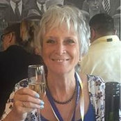 Lynn Hoare's photo