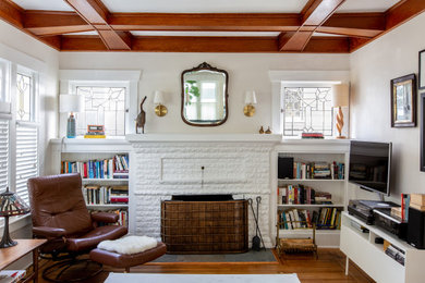 Arts and crafts living room photo in Seattle