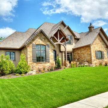 Summer Lake Floor Plan