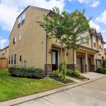 Houston Properties, 11626 Royal Oaks Vw Houston, TX 77082