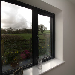 Aluminium open plan living space - Windows