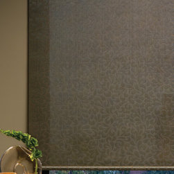 Hunter Douglas Alustra&reg; - Roller Shades